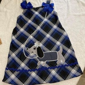 3/$12 Sale Beautiful Boutique Appliqué Size 6 Dress